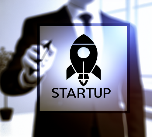 첫 번째 브랜드 런칭